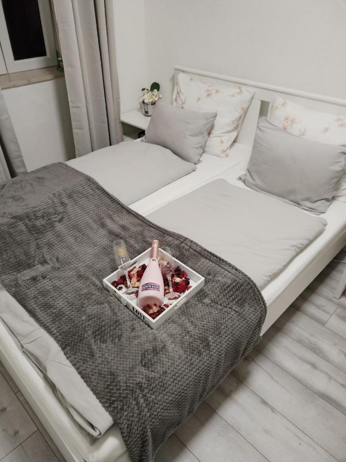 Apartman Zeko Rijeka Exterior foto